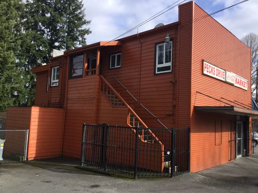 Freshly Updated 3-Bedroom Everett Apartment with Private Deck & Utilities Included – photo 1