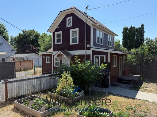 526 Washington – photo 1