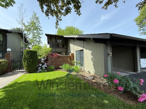 601 Village Way #13 - Located in Wildwood Village, 55+ Community - Under 55 Upon Approval – photo 1