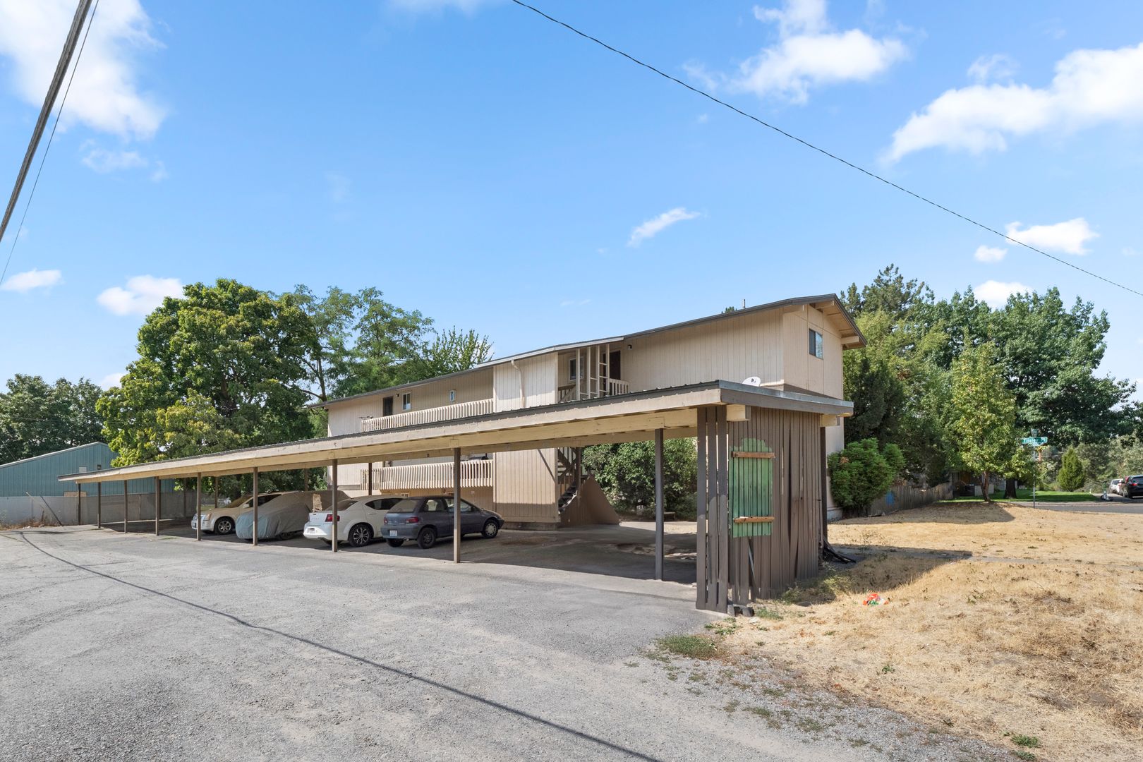 Spokane Apartment: 1940 E Tilsley
