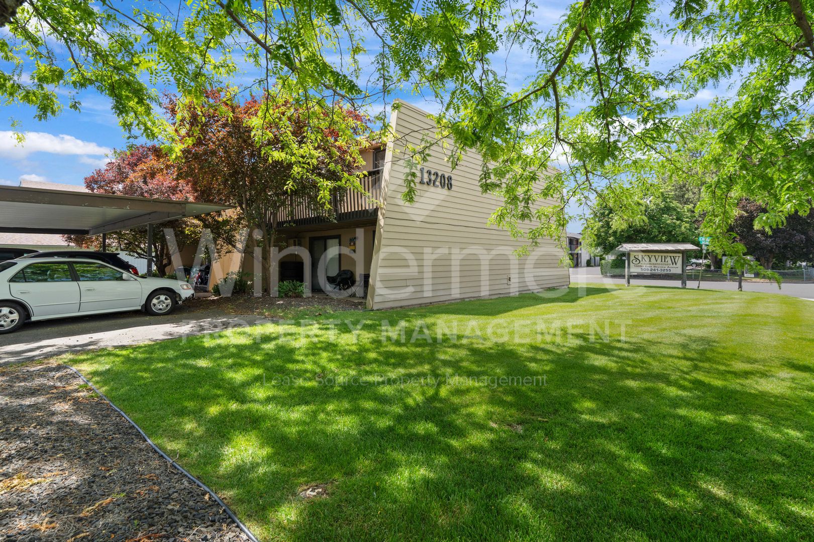 Spokane Valley Apartment: 13208 E Skyview