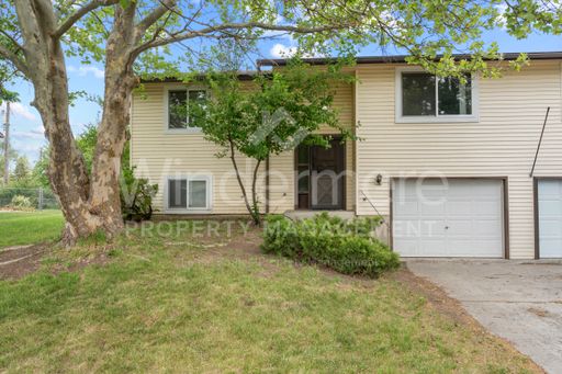 **Half off first months rent** Brand new remodeled 3-bedroom 2-bath duplex in Spokane Valley with brand back porch! – photo 1
