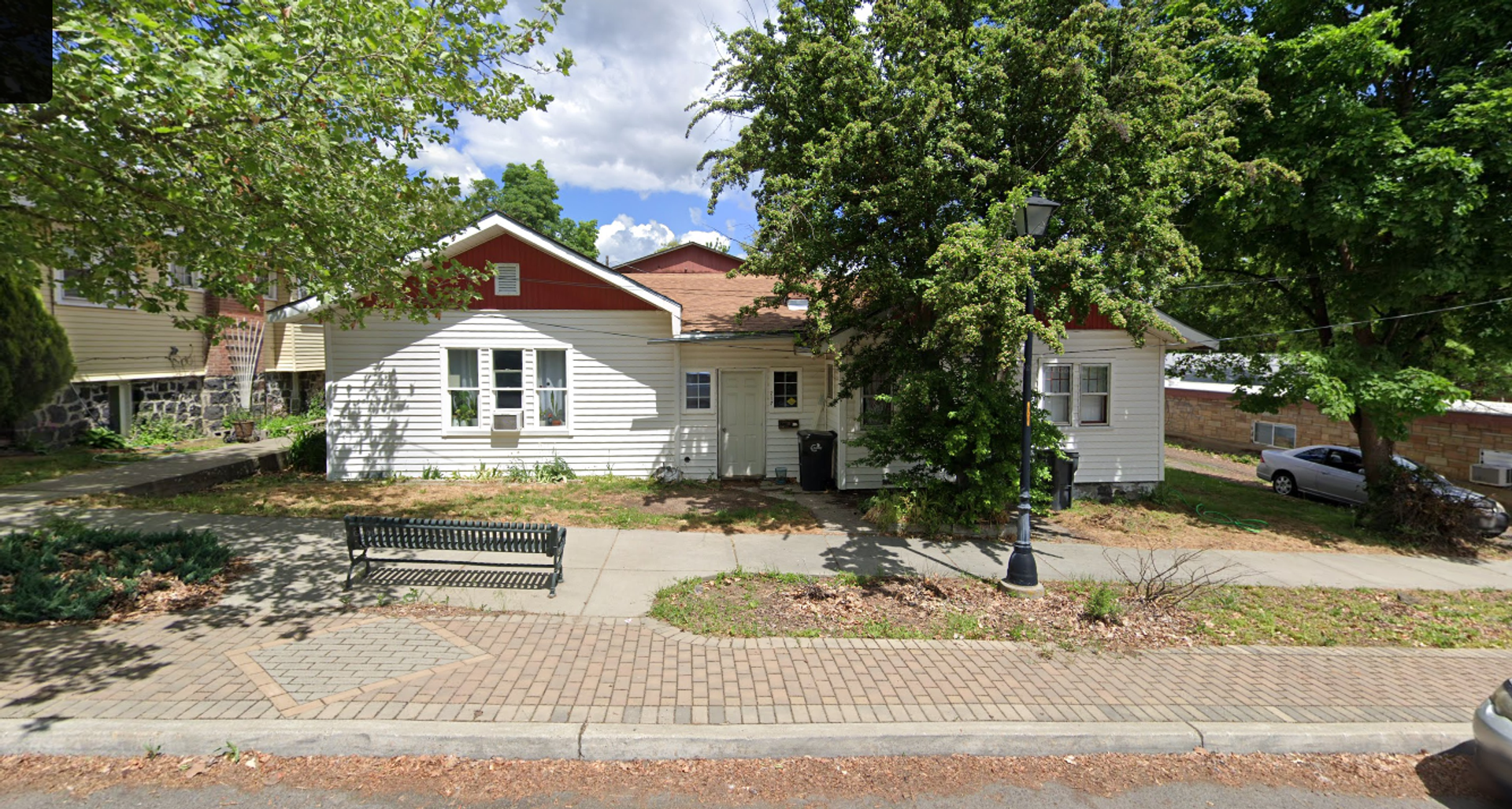 Cheney Apartment: 211-217 College Ave