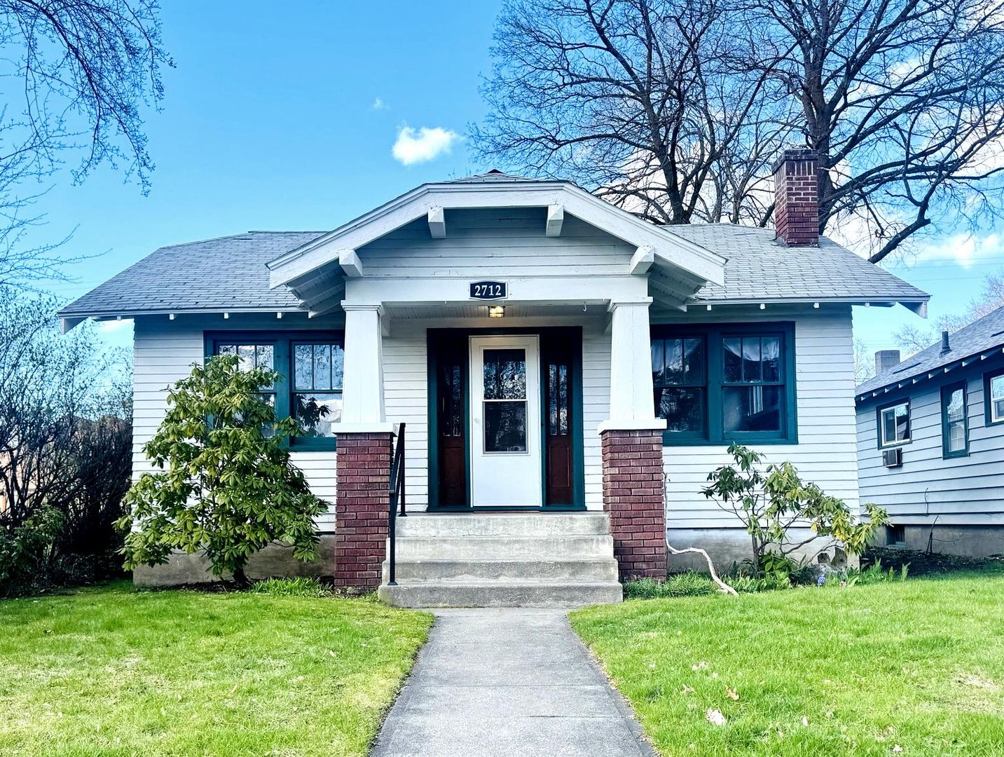 Spokane House: 2712 W Broadway