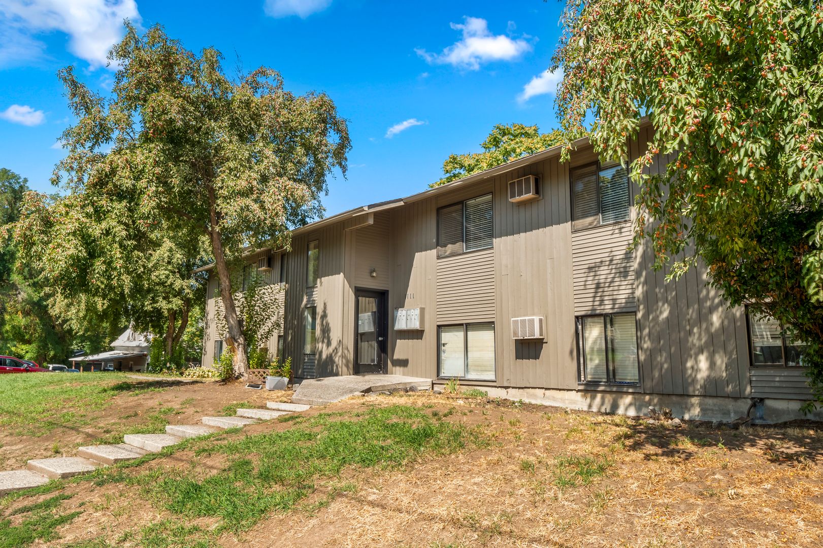 Spokane Apartment: 1111 E 8th