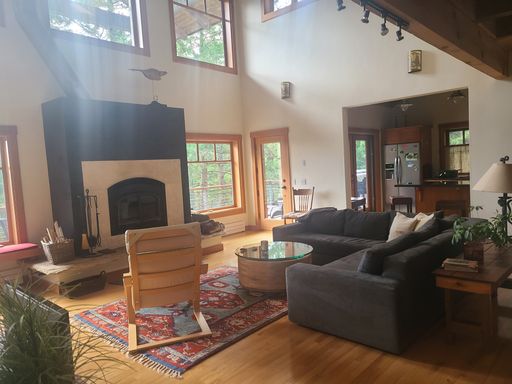Lovely Rental Home on Cady Mountain