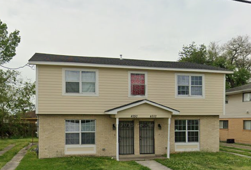 3 bedroom, 2 Bath Duplex – photo 1