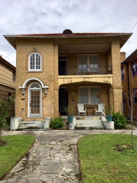 New Orleans Apartment: 2817 Paris Avenue