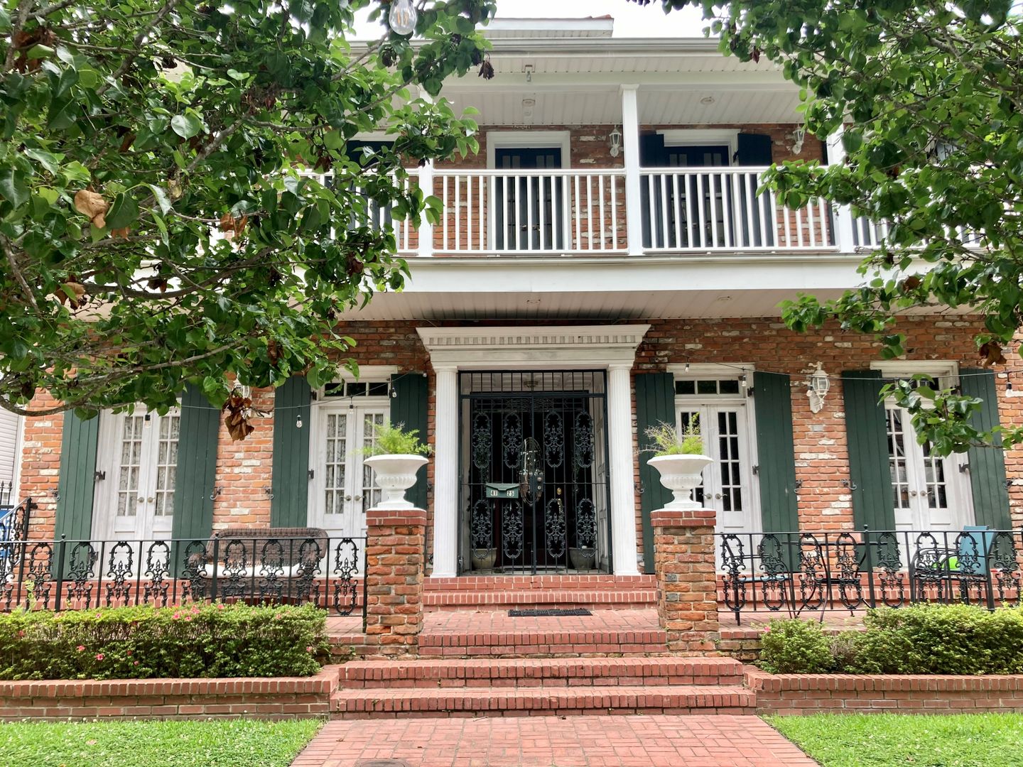 New Orleans Apartment: 4129 Palmyra