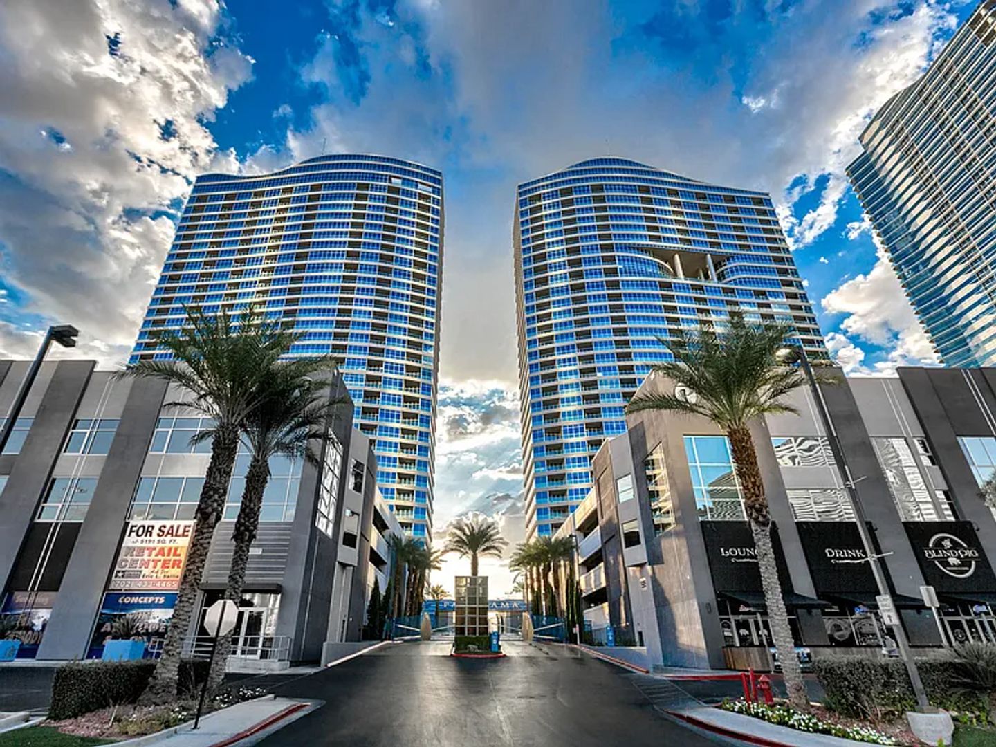 Las Vegas Condo: 4525 Dean Martin Dr.