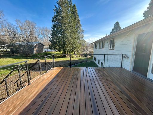 Listing photo thumbnail