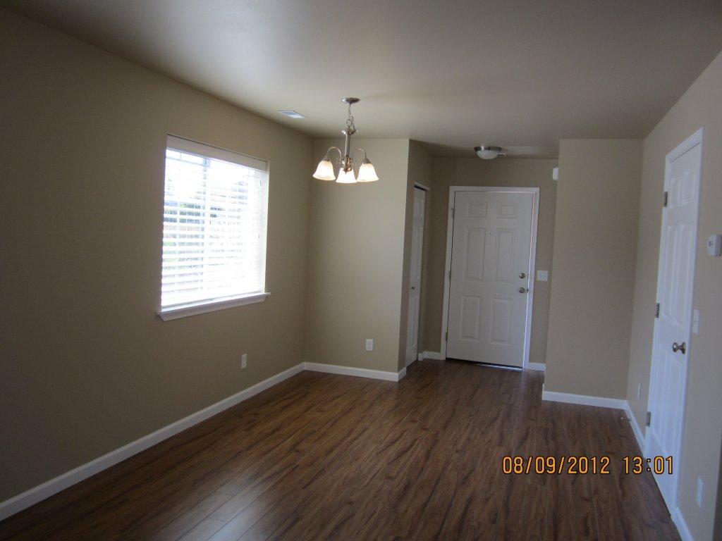 Ferndale Apartment: 2160 Siddle Lp
