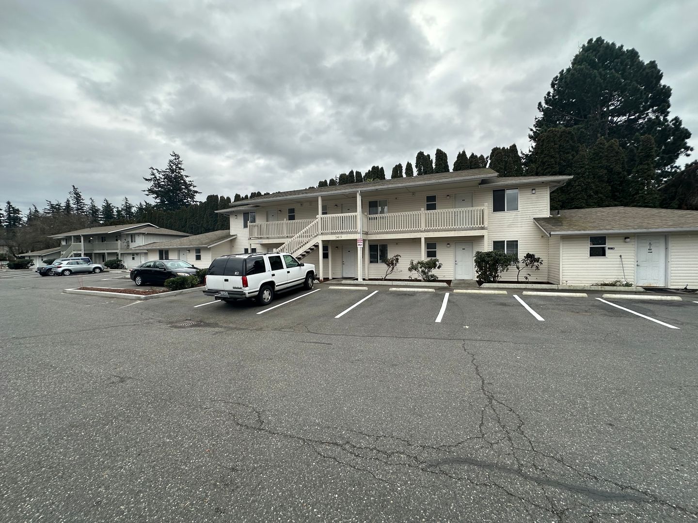 Bellingham Apartment: 3415-3419-3423-3427-3431 Northwest Ave