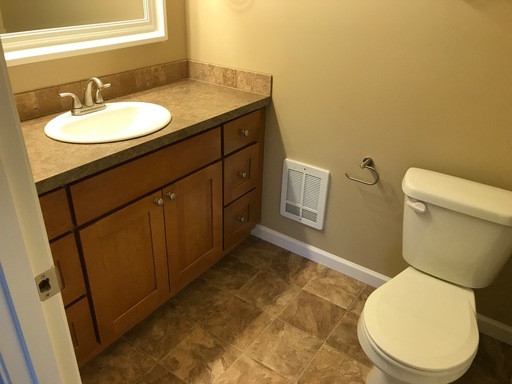 Listing photo thumbnail