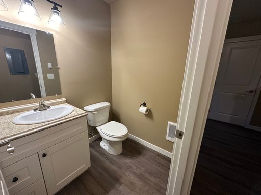 Listing photo thumbnail