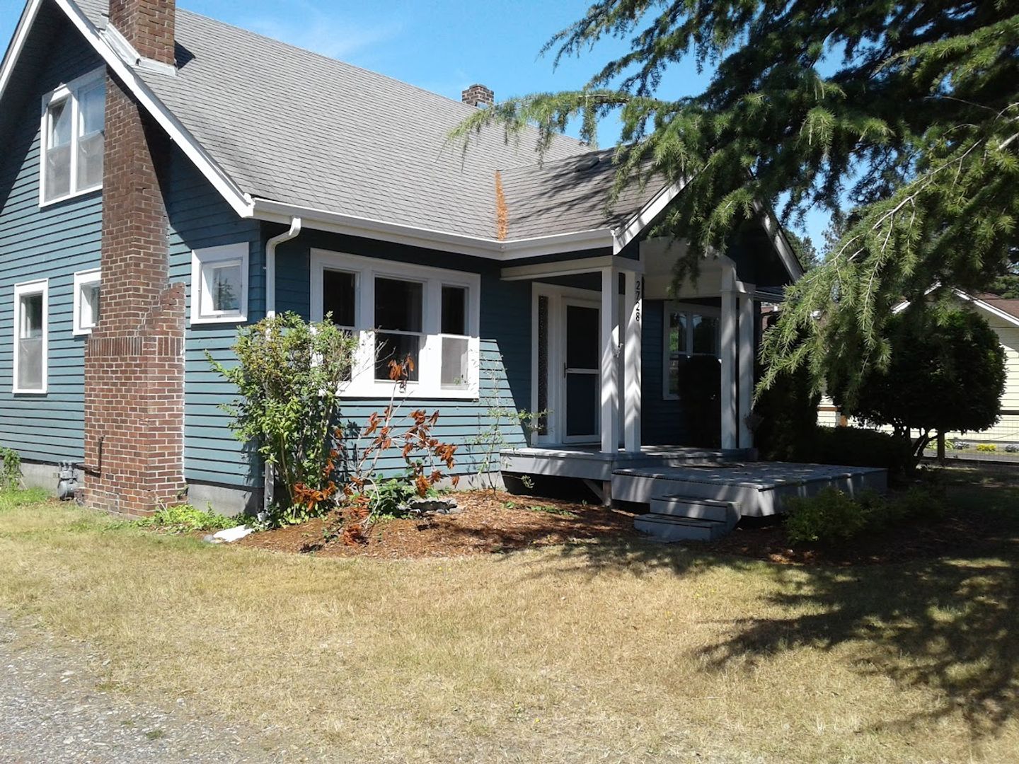 Bellingham House: 2728 Cedarwood Ave