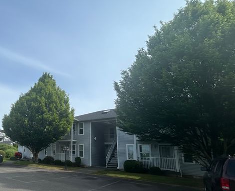 733 Judson St  #101, Lynden, WA 98264