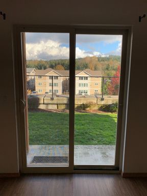 Listing photo thumbnail