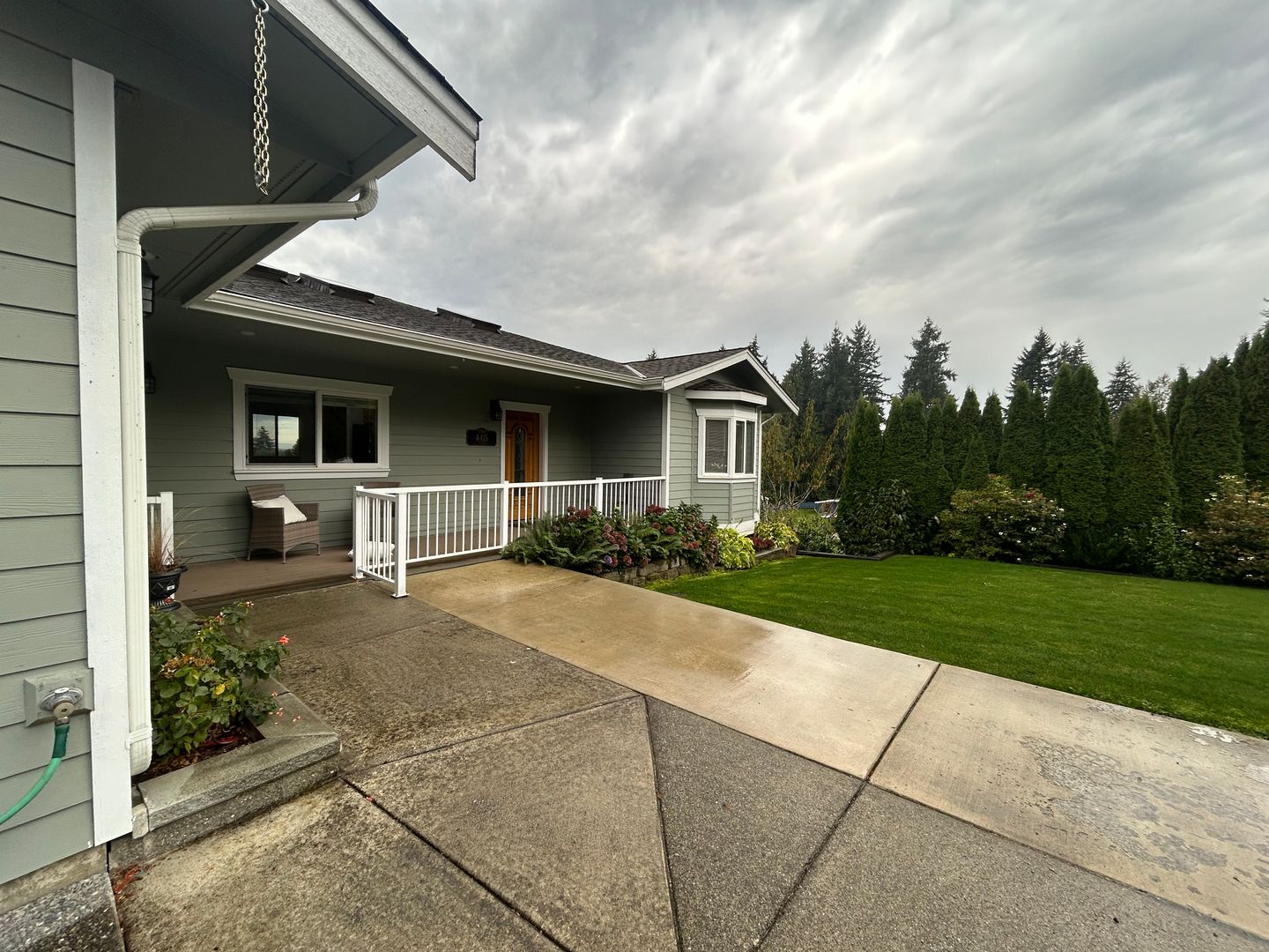 Blaine Apartment: 4415 Harborview Dr