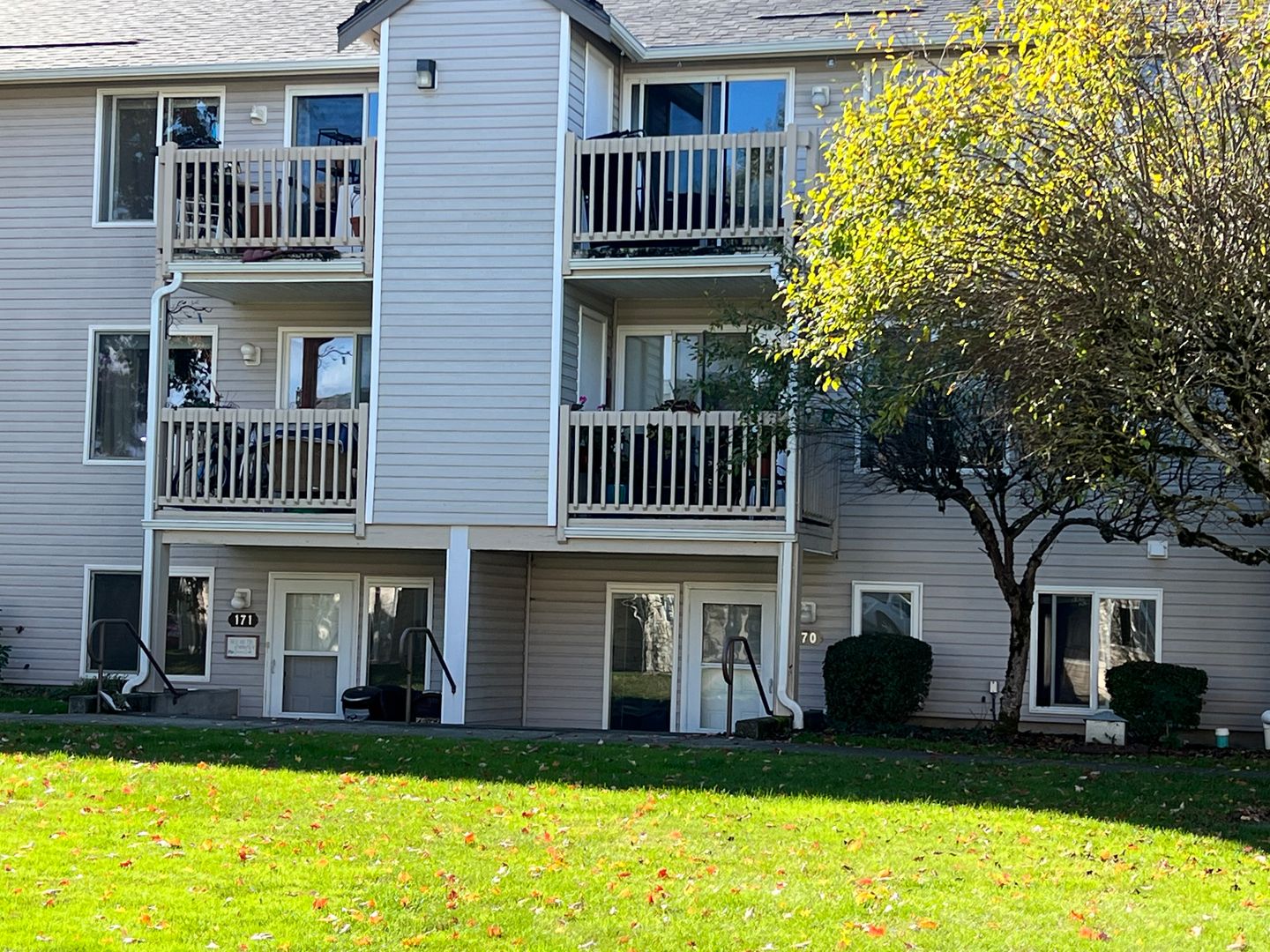 Bellingham Condo: 4244 Wintergreen Circle #170
