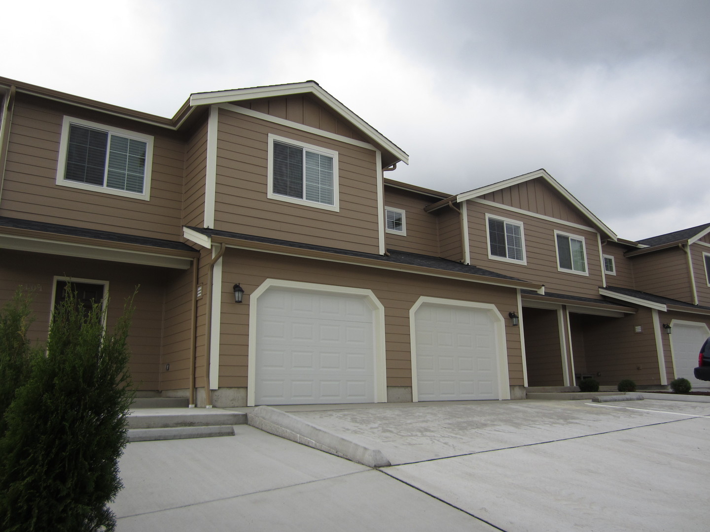 Ferndale Apartment: 2165 Siddle St