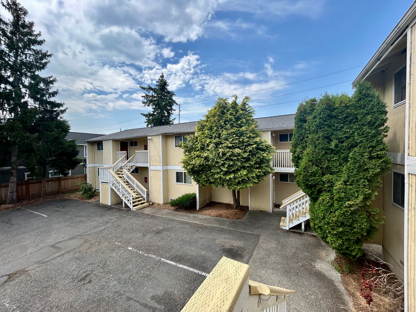Bellingham Apartment: 1300 Texas St