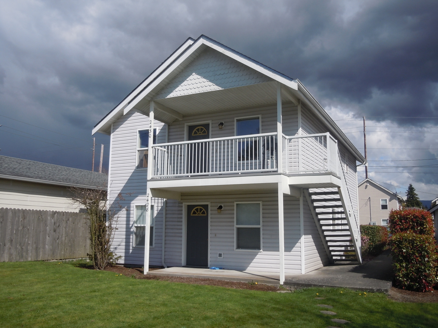 Bellingham Apartment: 2428-2430 Orleans St