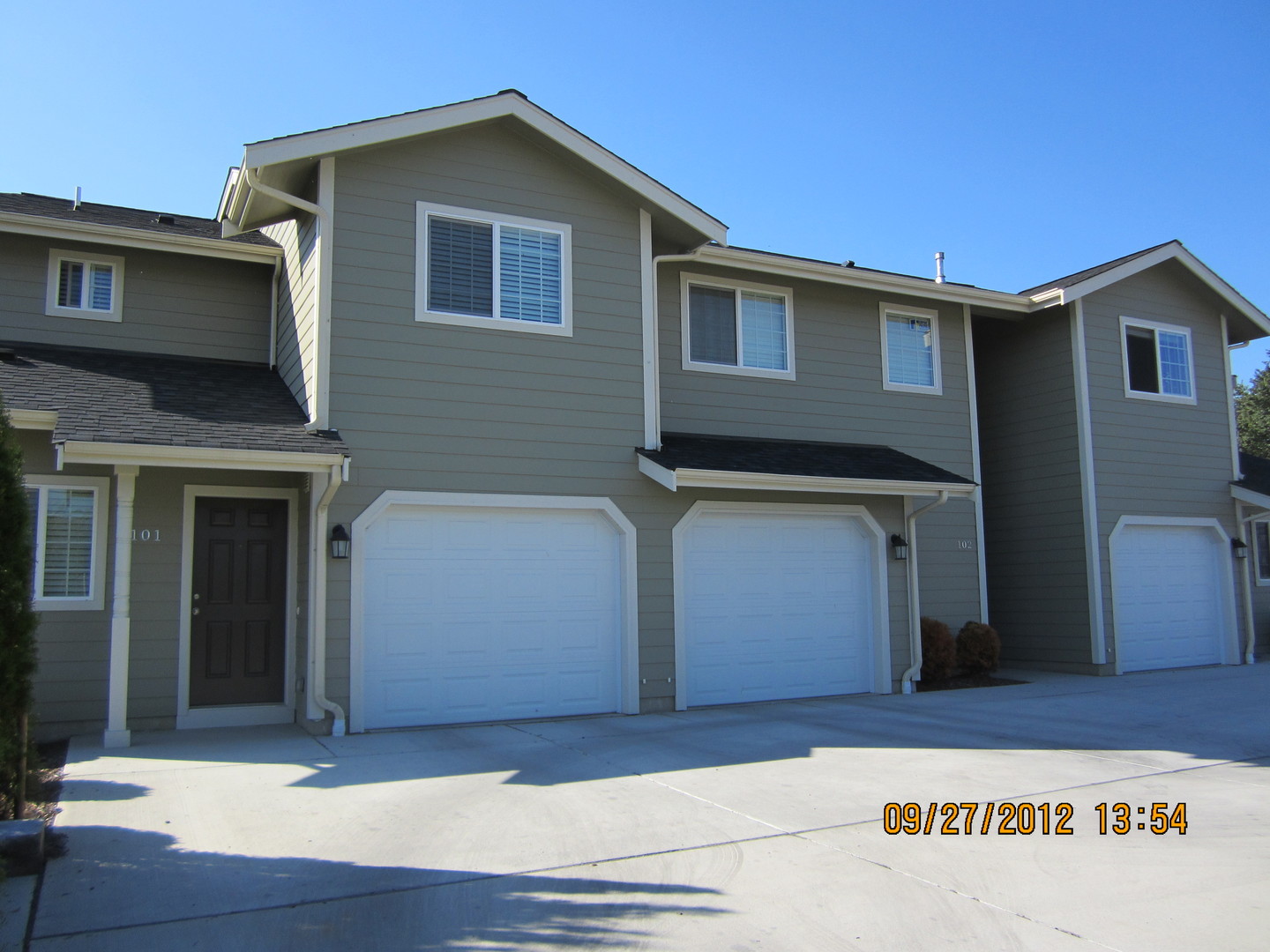 Ferndale Apartment: 2127 Siddle St
