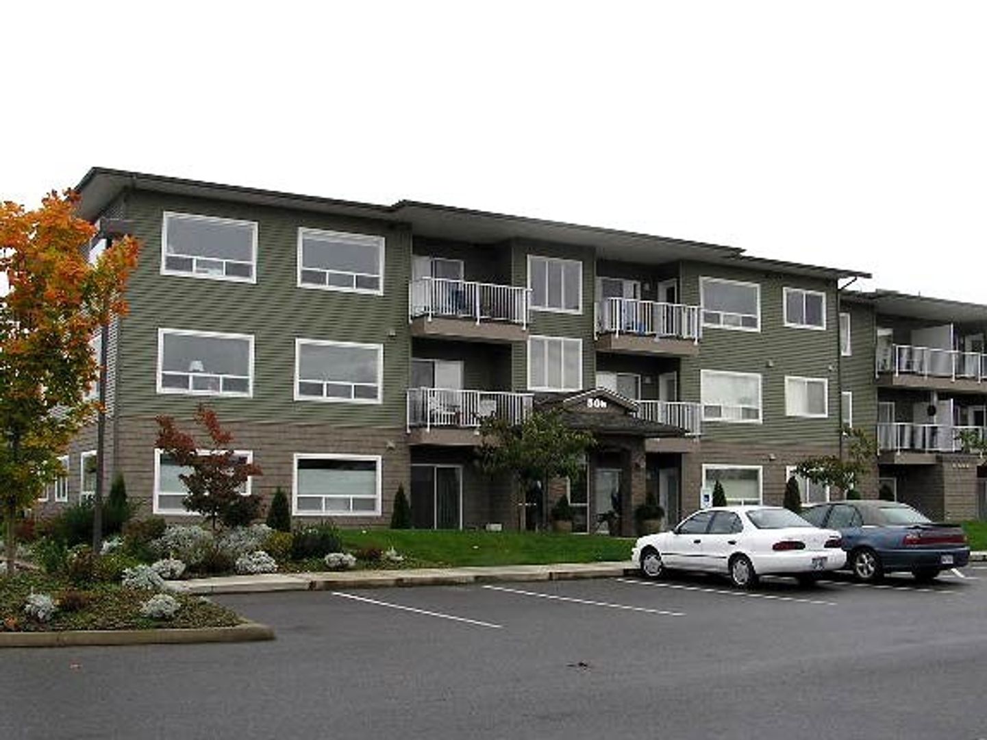 Bellingham Condo: 508 Darby Dr #102