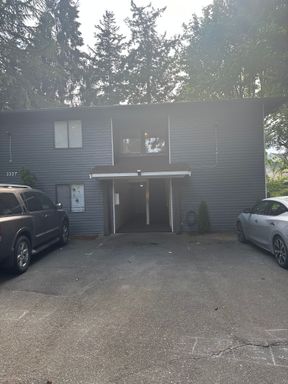 3327 Northwest Ave #7, Bellingham, WA 98225-1295