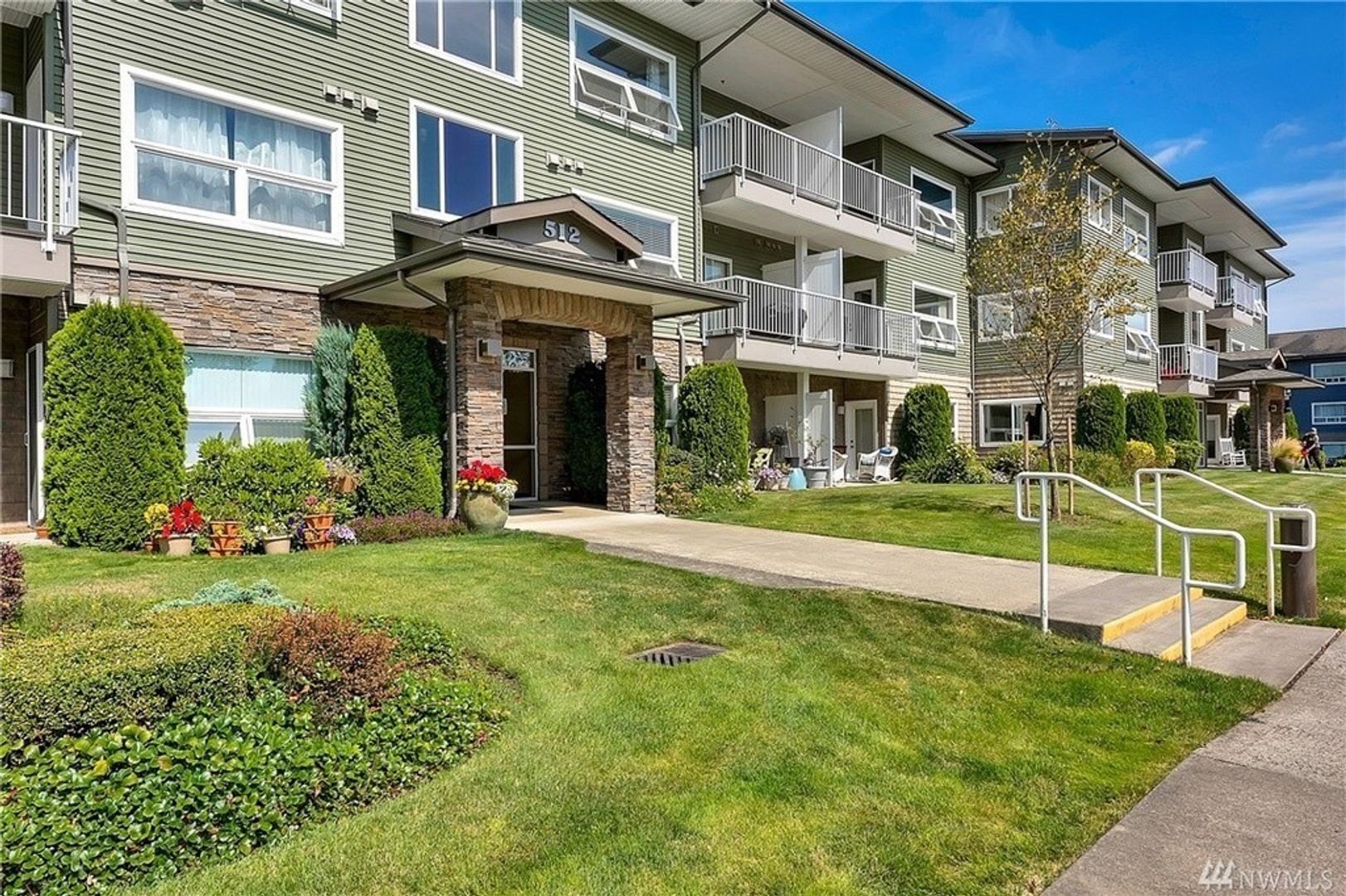 Bellingham Condo: 512 Darby Dr #211