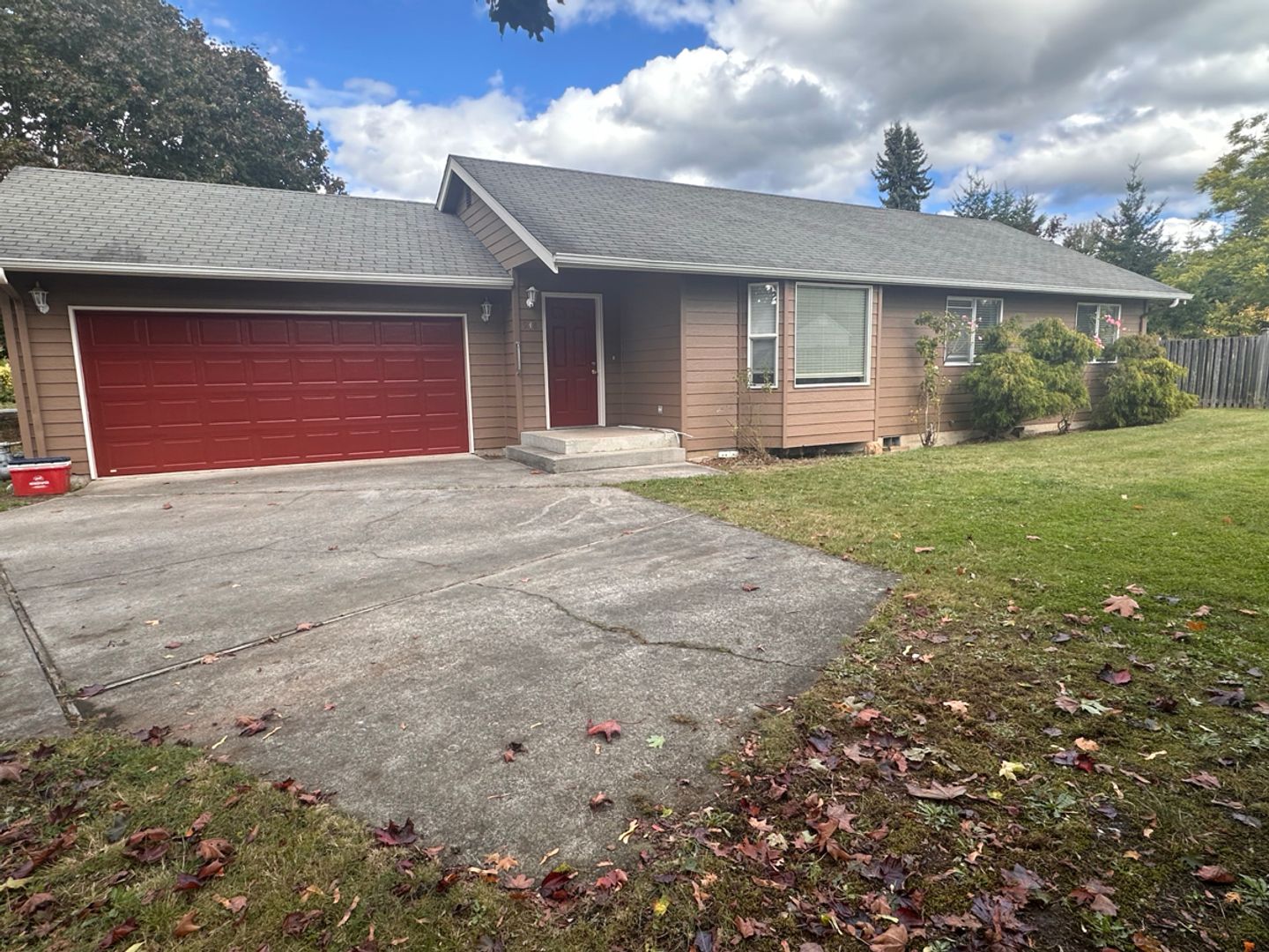 Blaine House: 948 E St