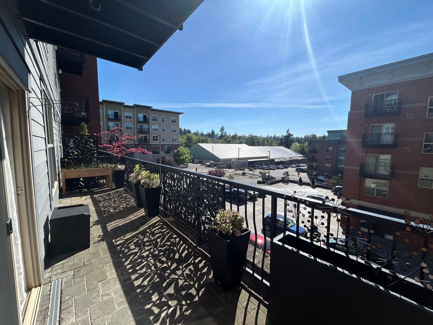 Bellingham House: 1310 10th St #203