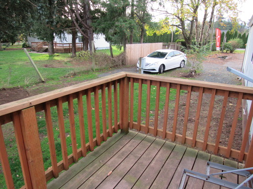 Listing photo thumbnail