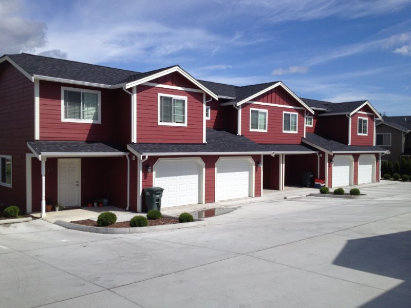 Ferndale Apartment: 2169 Siddle St