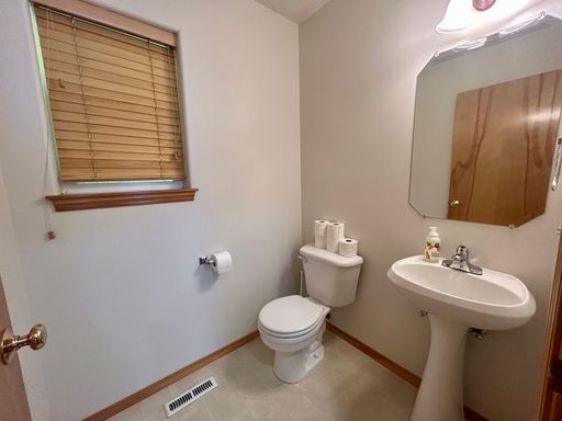 Listing photo thumbnail