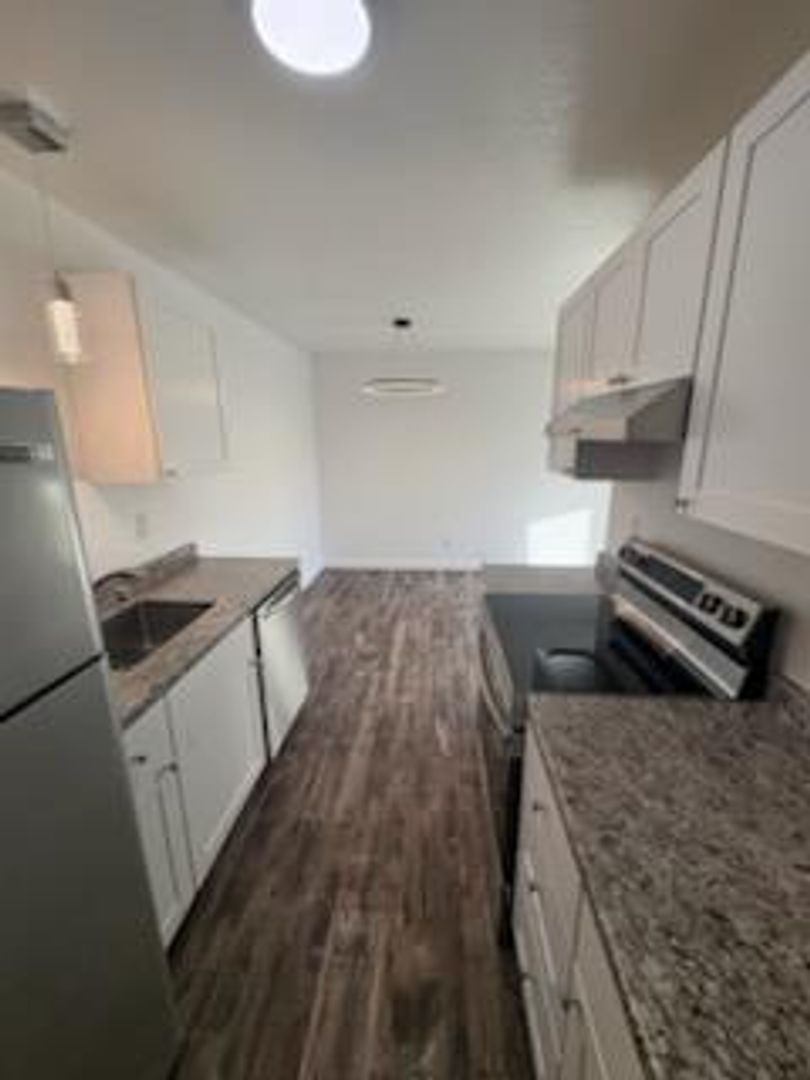 Sedro Woolley Apartment: 801 Ball St