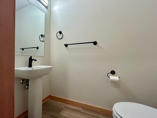 Listing photo thumbnail