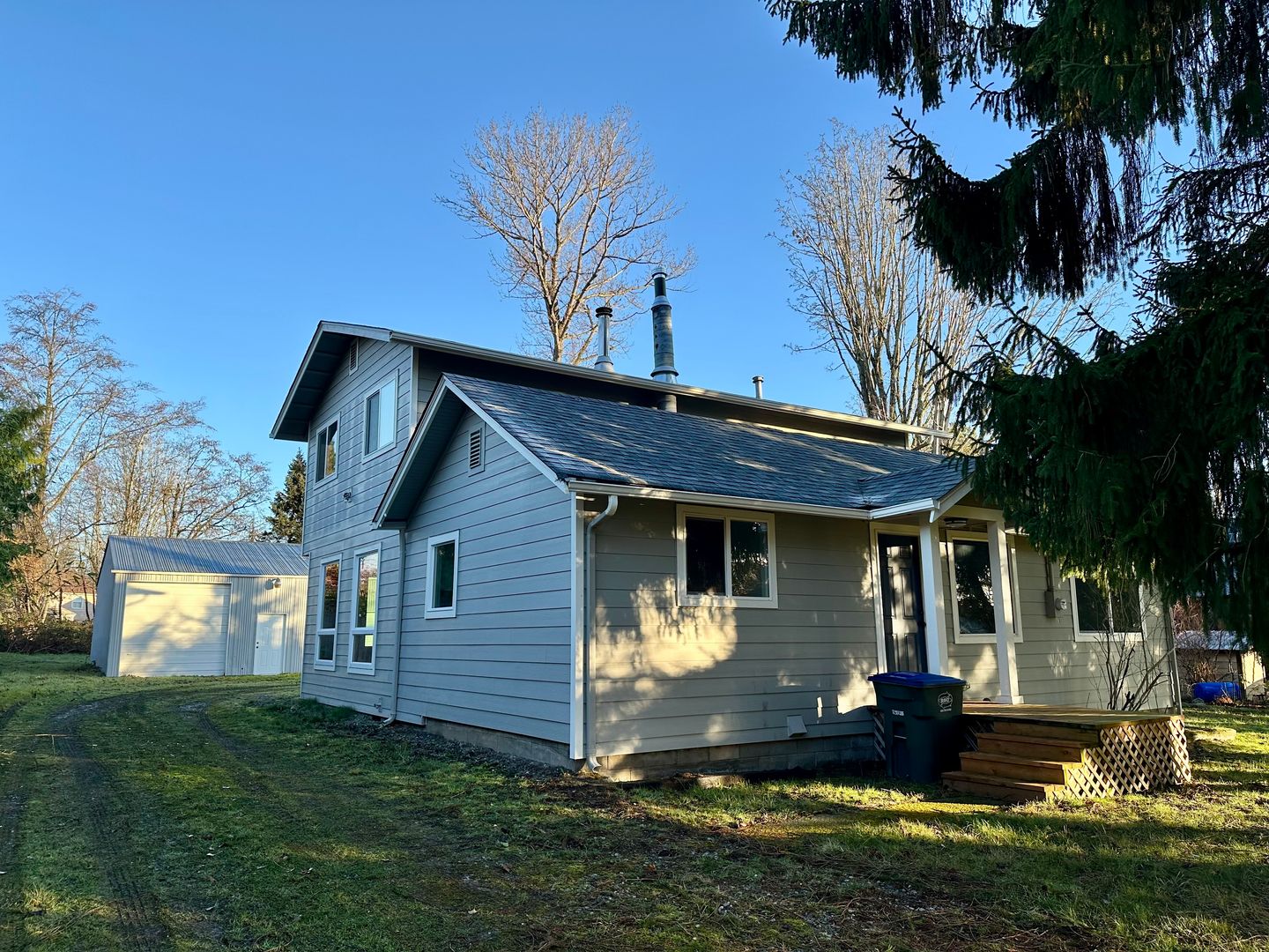 Bellingham House: 3012 Alderwood Ave