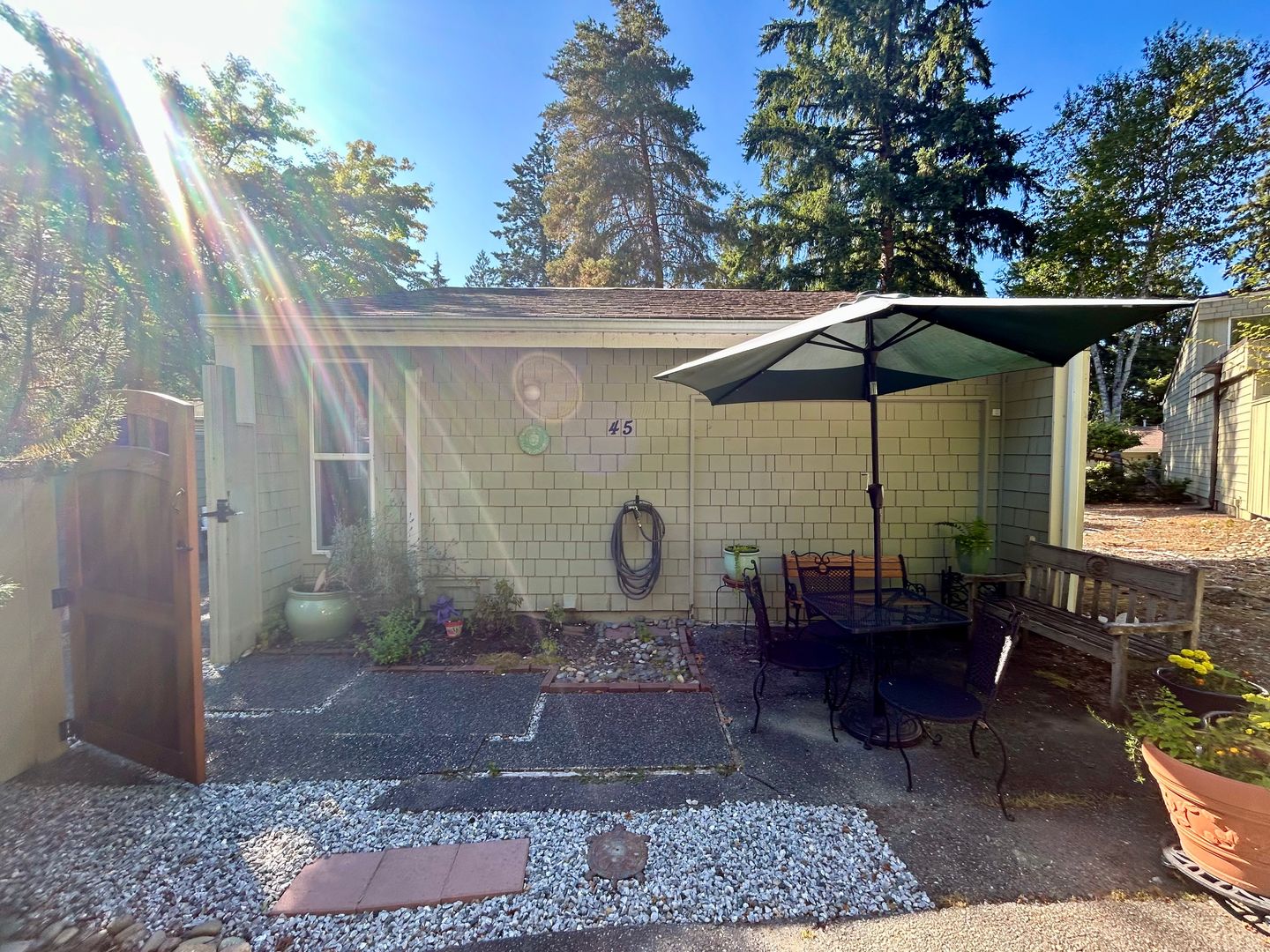 Bellingham House: 22 Marigold Dr #45