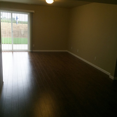 Listing photo thumbnail