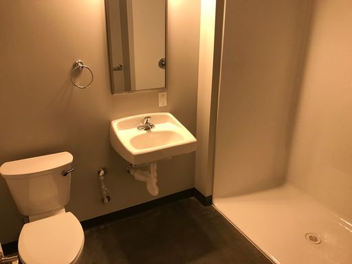 Listing photo thumbnail