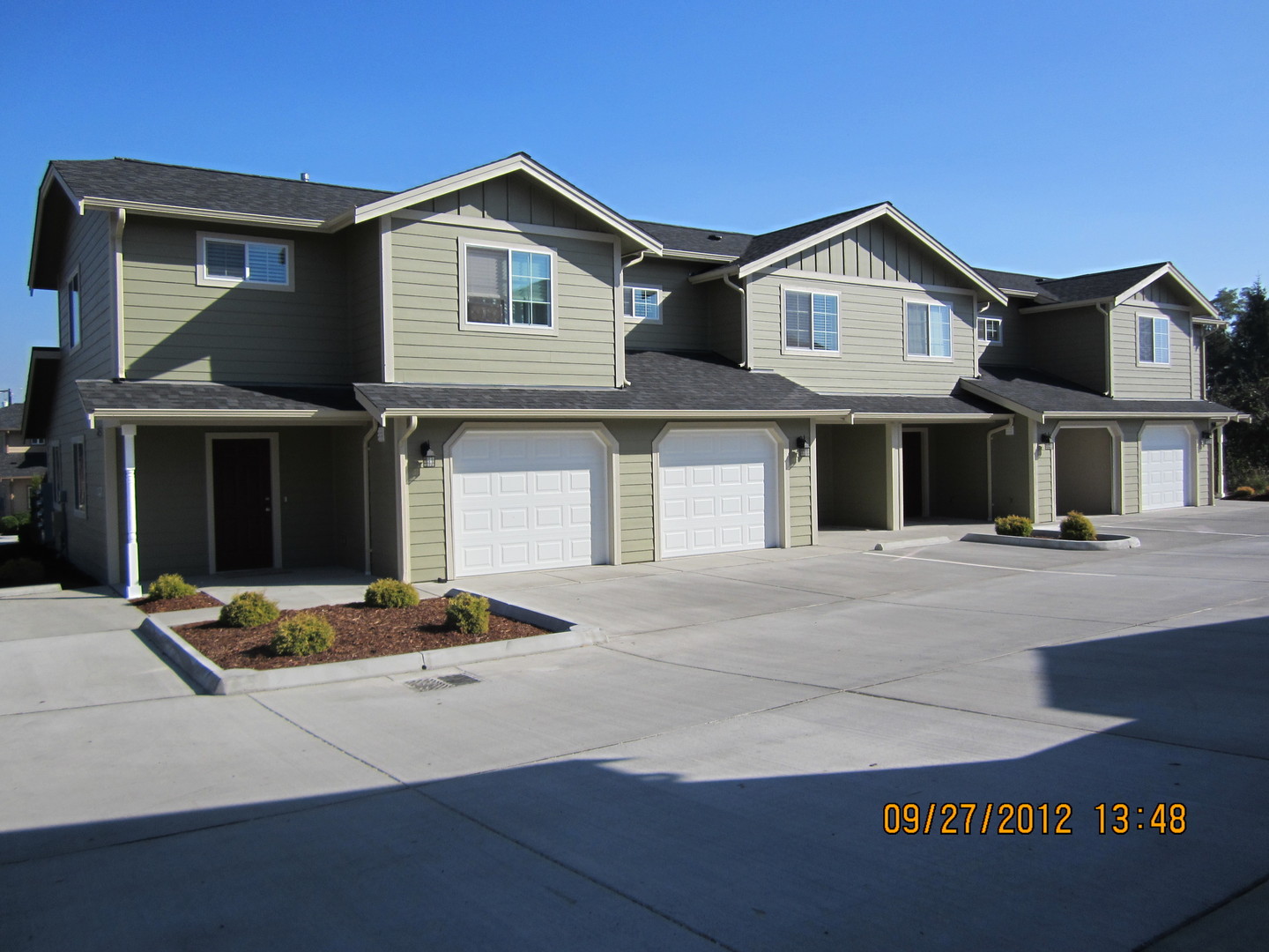 Ferndale Apartment: 2143 Siddle St