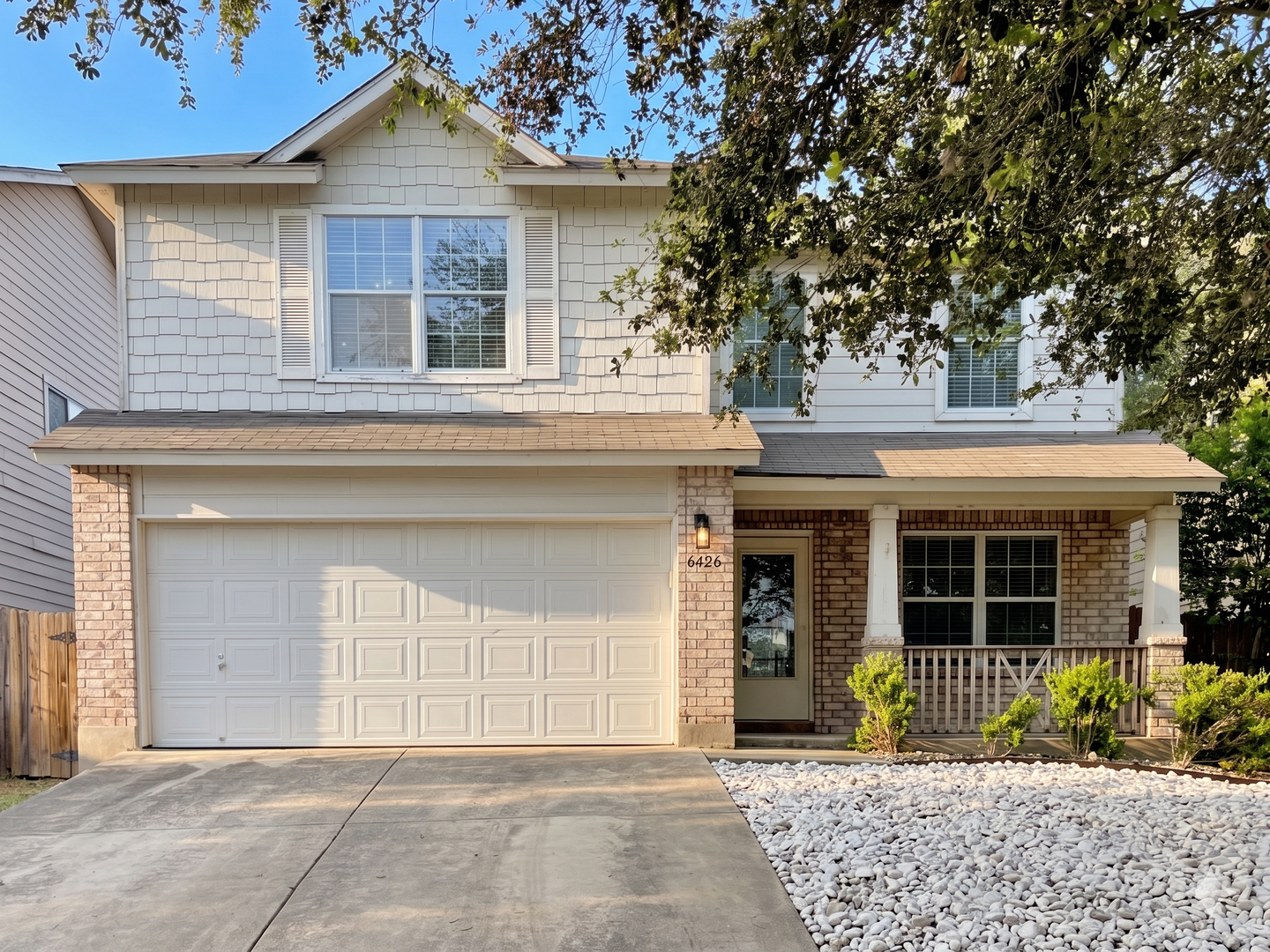 San Antonio House: 6426 Royal Ridg