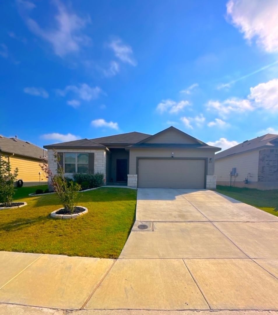 Converse House: 10719 Francisco Way