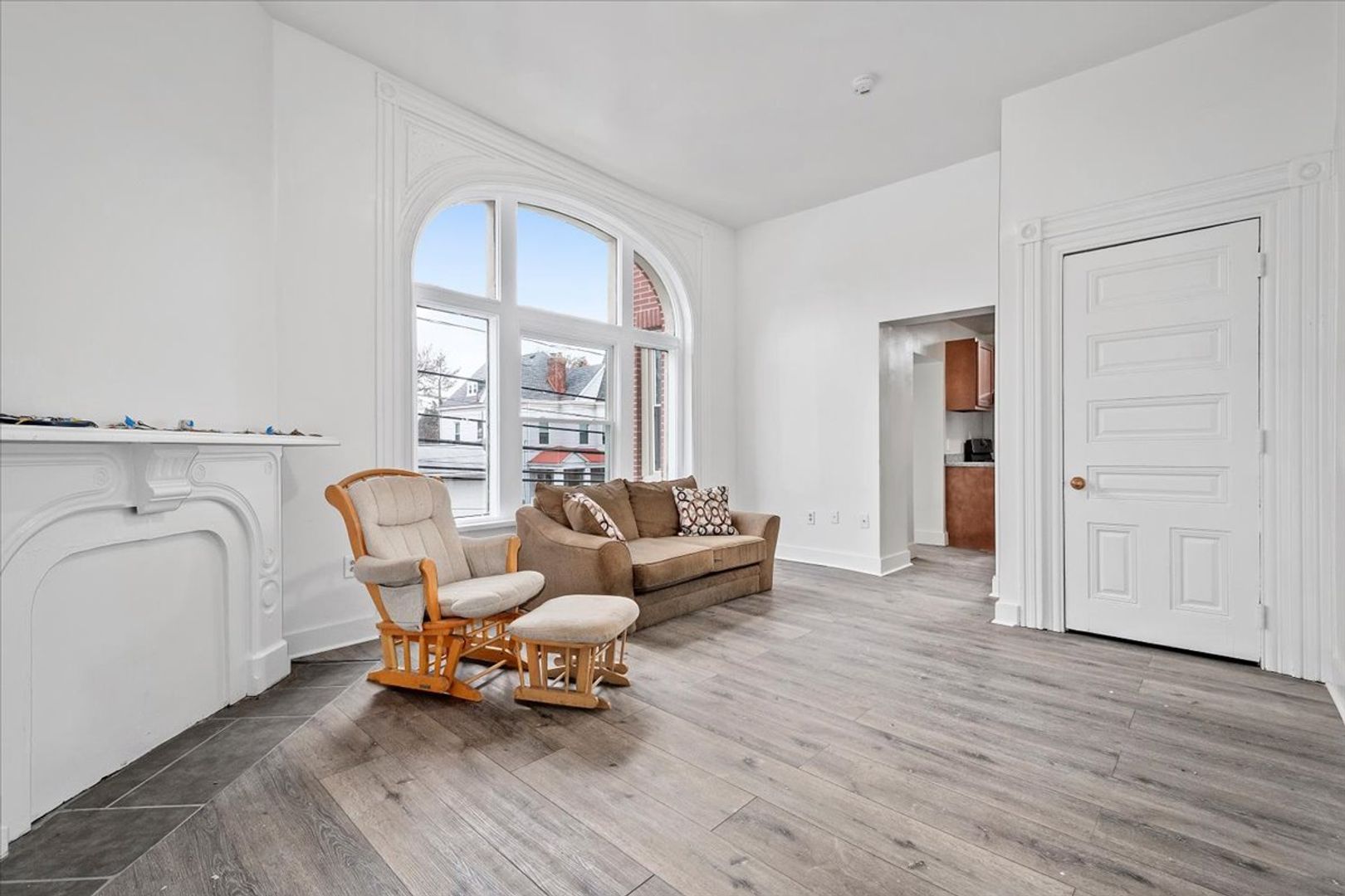 Pittsburgh Apartment: 100 N Linden Ave