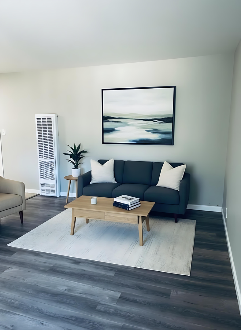 Oakland Apartment: 6638-6646 MacArthur Blvd