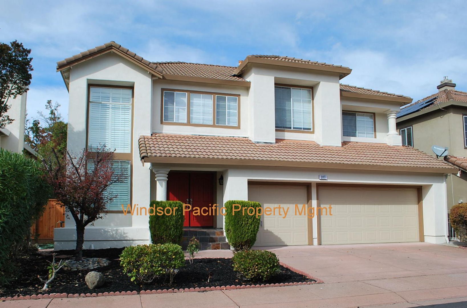 San Ramon House: 317 Winged Terrace