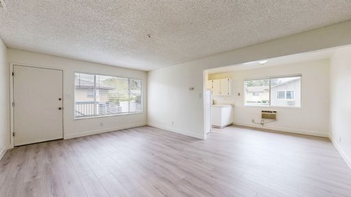 Newly Updated 2-Bedroom, 1-Bathroom Upstairs Unit in Northeast Santa Rosa – photo 1