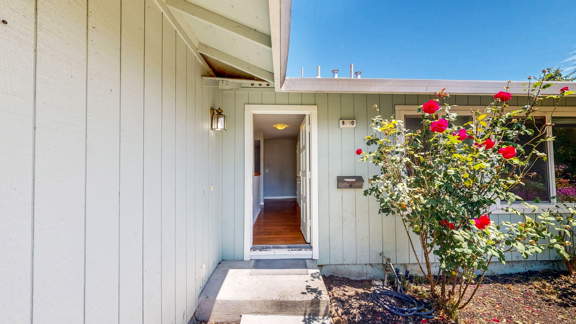 Rohnert Park House: 8690 Lords Manor Way